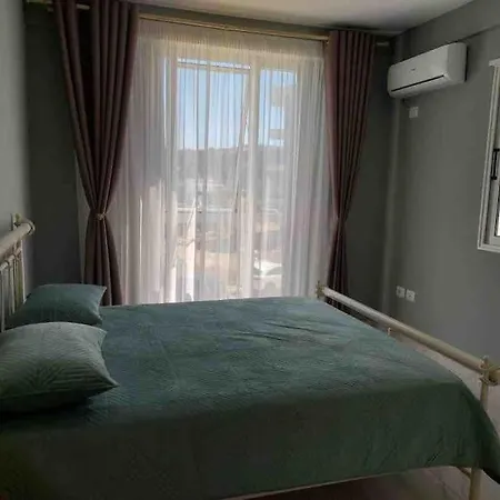 Cozy 50m From The Beach Himarë